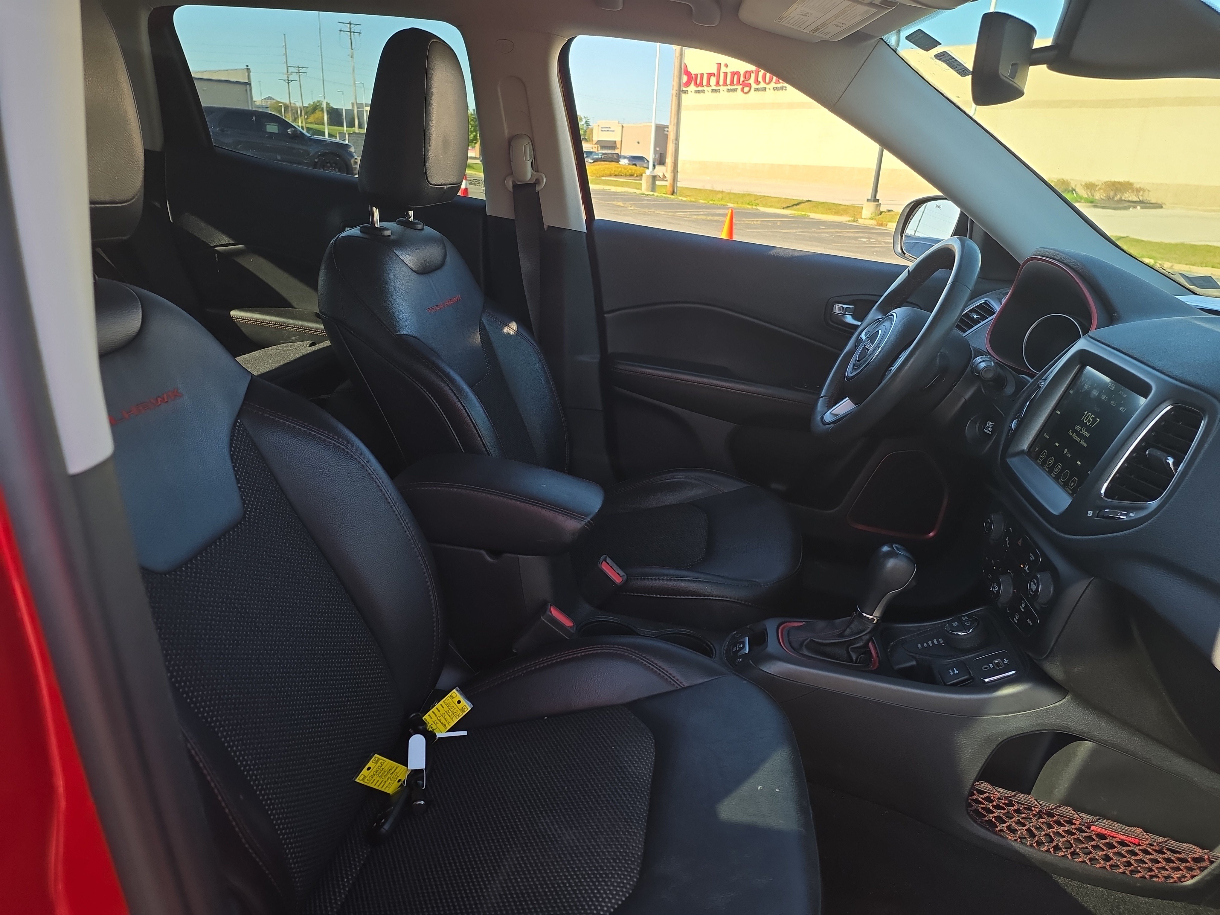 Used 2021 Jeep Compass Trailhawk AWD/4WD image 9