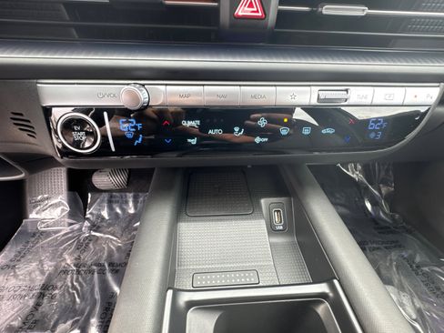 Used 2023 Hyundai Ioniq 6 SEL w/ Cargo Package image 31