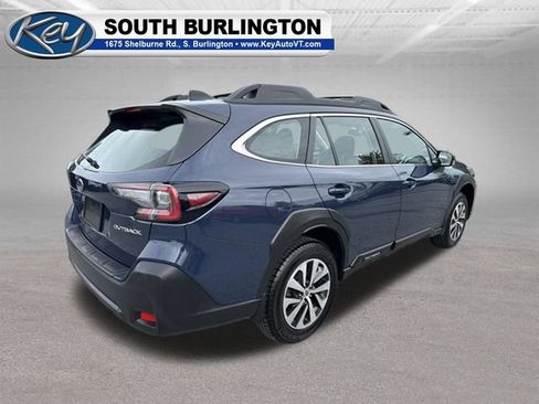 Used 2025 Subaru Outback AWD/4WD image 6