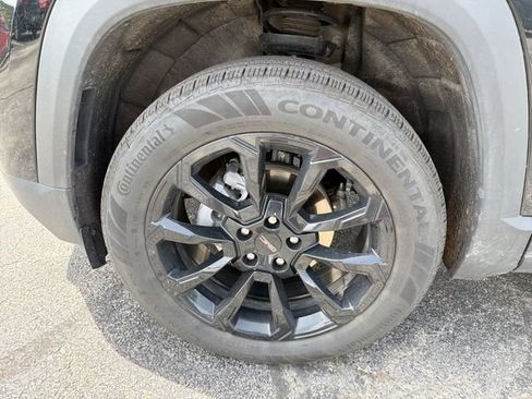 Used 2026 GMC Terrain Elevation w/ Elevation Premium Package FWD image 20