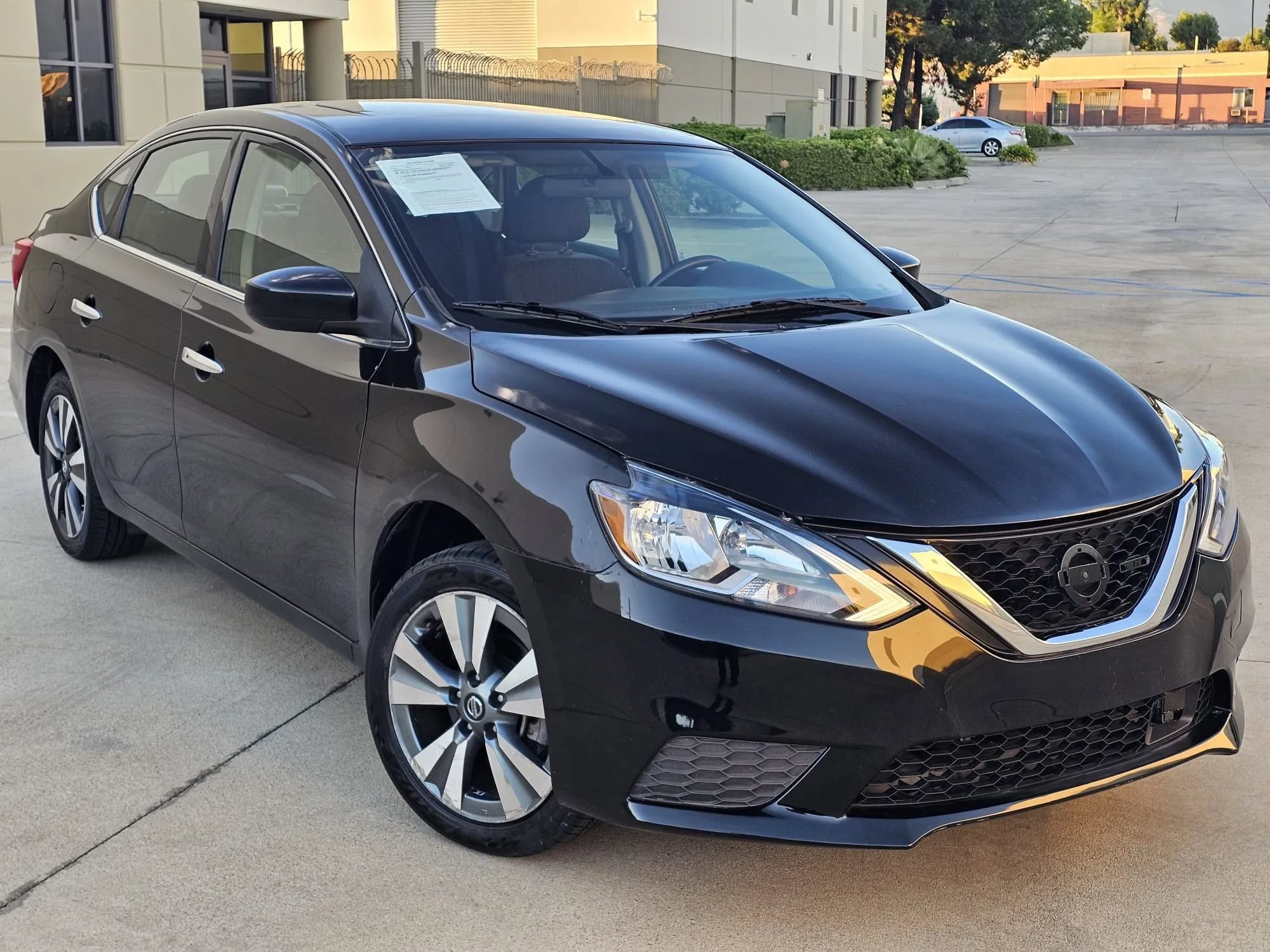 Used 2019 Nissan Sentra SV w/ Special Edition Package FWD image 1