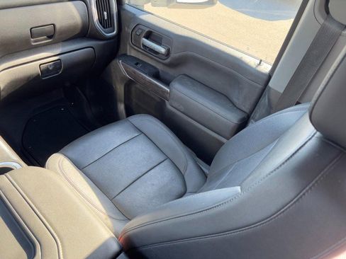 Used 2022 Chevrolet Silverado 2500 LTZ w/ LTZ Convenience Package image 15