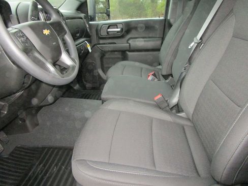 New 2026 Chevrolet Silverado 2500 Custom w/ Custom Value Package image 35