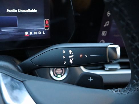 New 2026 Chevrolet Equinox LT w/ Convenience Package II image 8