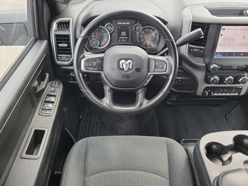 Used 2024 RAM 3500 Tradesman w/ Chrome Appearance Group AWD/4WD image 12
