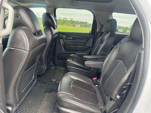 Used 2016 GMC Acadia SLT w/ Open Road Package AWD/4WD image 16