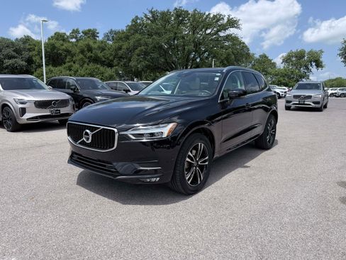 Used 2018 Volvo XC60 T5 Momentum w/ Convenience Package AWD/4WD image 2