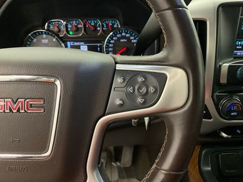 Used 2018 GMC Sierra 1500 SLT w/ SLT Premium Package AWD/4WD image 13