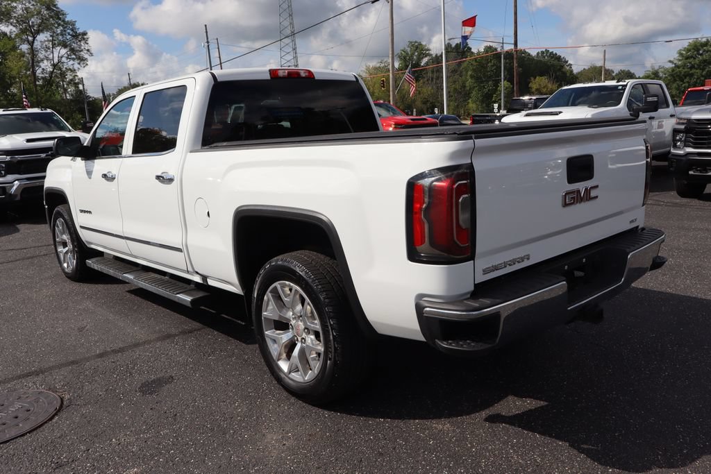 Used 2018 GMC Sierra 1500 SLT w/ SLT Premium Package AWD/4WD image 3