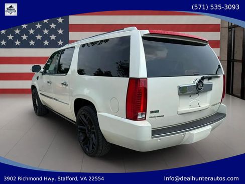 Used 2011 Cadillac Escalade ESV Platinum AWD/4WD image 8