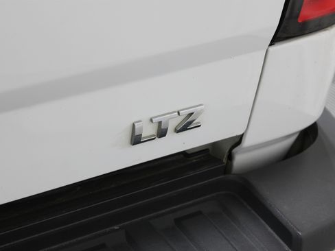 Used 2019 Chevrolet Silverado 2500 LTZ w/ Duramax Plus Package image 37