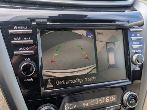 Used 2023 Nissan Murano Platinum w/ Cargo Package FWD image 21