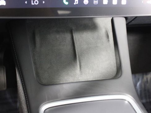 Used 2024 Tesla Model Y Long Range AWD/4WD image 15