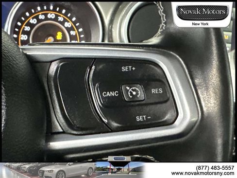 Used 2021 Jeep Gladiator Overland image 14