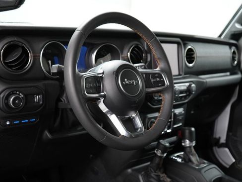 Used 2023 Jeep Wrangler Unlimited Sahara AWD/4WD image 12