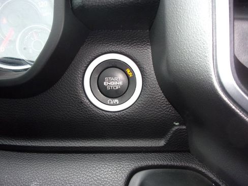 Used 2019 RAM 1500 Big Horn image 20