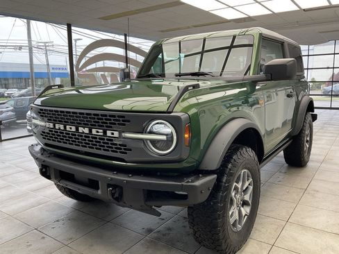 Used 2022 Ford Bronco Badlands AWD/4WD image 3