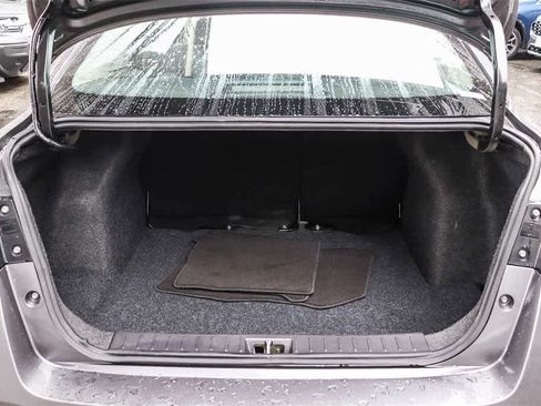 Used 2023 Nissan Versa SV image 26