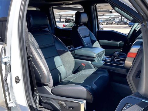 Used 2024 Ford F150 Raptor image 9