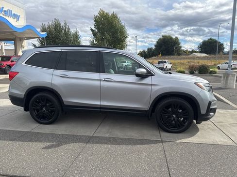 Used 2021 Honda Pilot Special Edition image 3