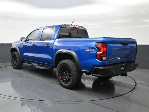 Used 2023 Chevrolet Colorado Trail Boss w/ Advanced Trailering Package AWD/4WD image 3