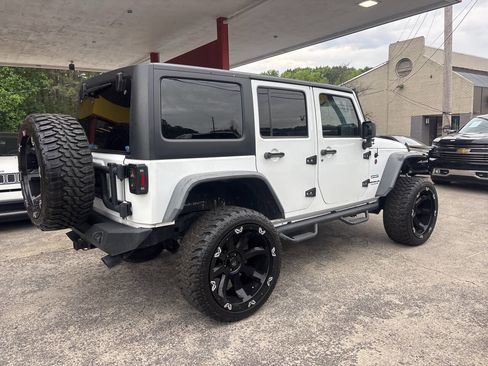 Used 2015 Jeep Wrangler Unlimited Sport w/ Quick Order Package 24S AWD/4WD image 5