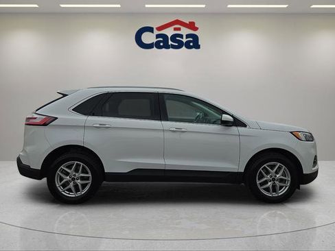 Used 2024 Ford Edge SEL w/ Convenience Package AWD/4WD image 2