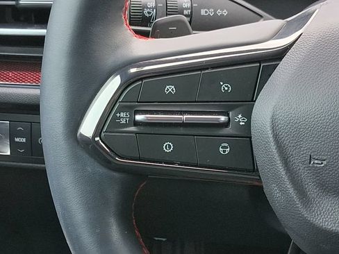Used 2024 Chevrolet Traverse RS w/ LPO, Floor Liner Package FWD image 12