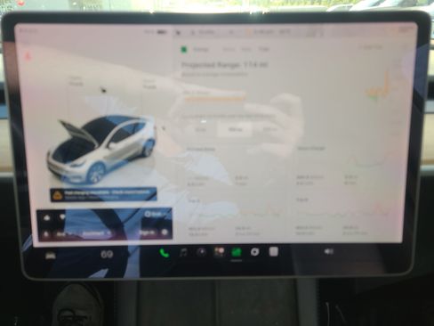 Used 2022 Tesla Model Y Long Range AWD/4WD image 24