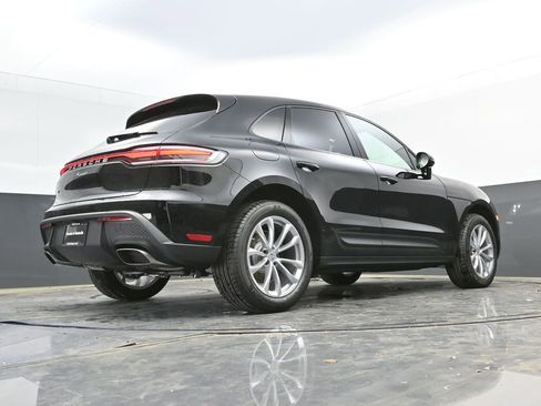 New 2025 Porsche Macan image 41