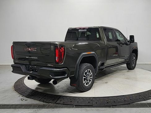 Used 2022 GMC Sierra 2500 AT4 w/ AT4 Preferred Package AWD/4WD image 7