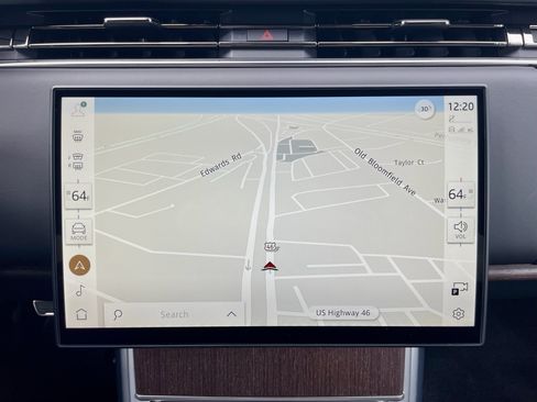Used 2025 Land Rover Range Rover SE AWD/4WD image 29