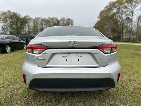 Used 2024 Toyota Corolla LE image 5