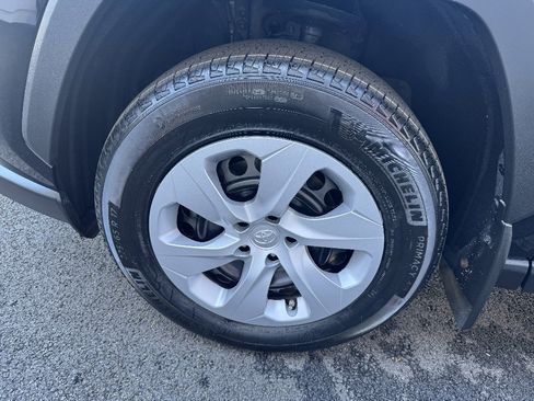 Used 2023 Toyota RAV4 LE image 22