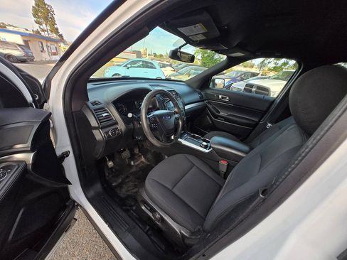 Used 2017 Ford Explorer 4WD Police Interceptor image 22