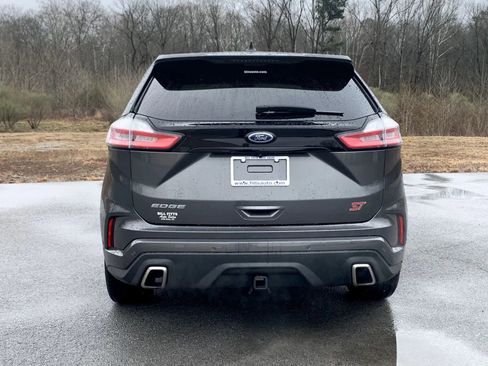 Used 2019 Ford Edge ST w/ Equipment Group 401A image 6