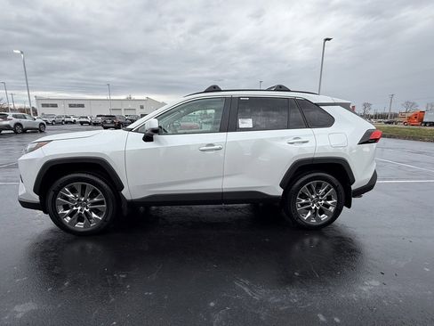 New 2025 Toyota RAV4 XLE Premium image 5