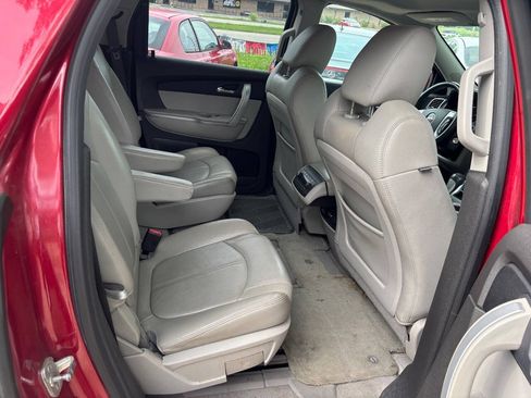 Used 2012 GMC Acadia SLT AWD/4WD image 22