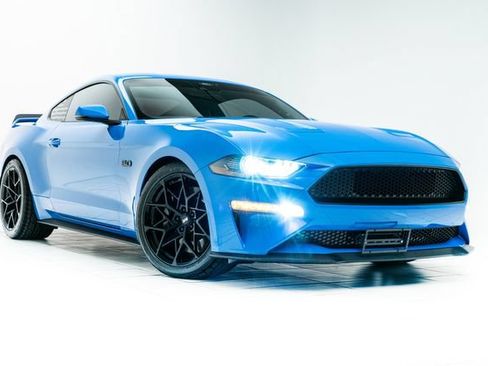 Used 2022 Ford Mustang GT Premium w/ GT Performance Package RWD image 5