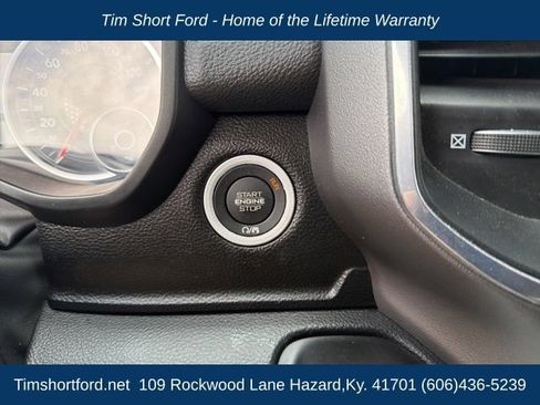 Used 2023 RAM 1500 Laramie AWD/4WD image 12