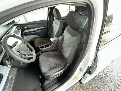 New 2027 Chevrolet Bolt LT image 18