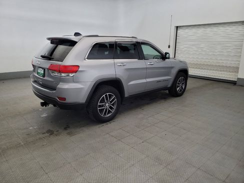 Used 2018 Jeep Grand Cherokee Limited AWD/4WD image 10