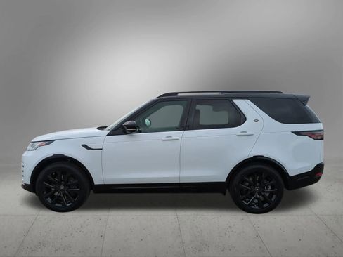 New 2026 Land Rover Discovery Limited Edition image 3