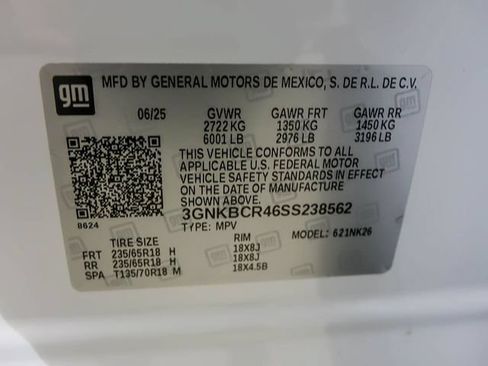 Used 2025 Chevrolet Blazer LT FWD image 26
