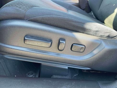 Used 2015 Honda CR-V EX image 17