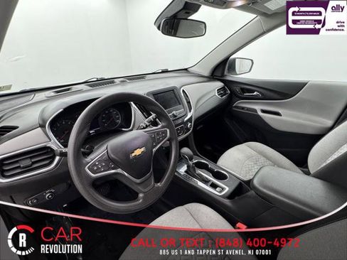 Used 2022 Chevrolet Equinox LS image 16