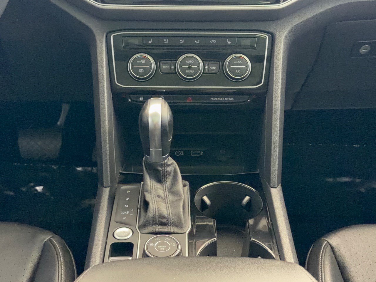 Used 2019 Volkswagen Atlas SEL AWD/4WD image 22