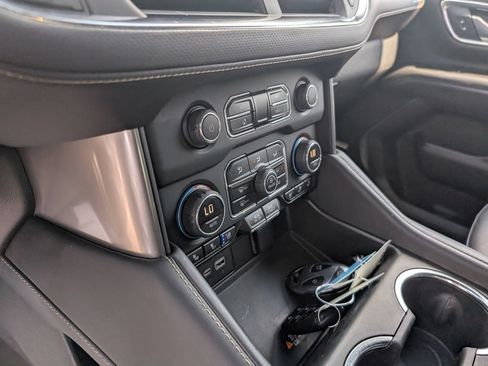 Used 2023 Chevrolet Tahoe Premier RWD image 21