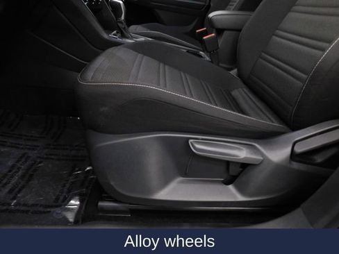 Used 2024 Volkswagen Tiguan S image 19