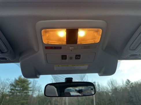 Used 2018 Subaru Forester 2.5i Premium image 22